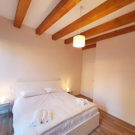 Eleonora Lake Apartements Verbania